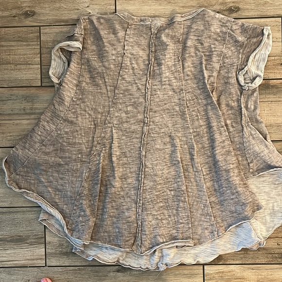 Brownish Gray Flowy Shirt - Picture 3 of 3